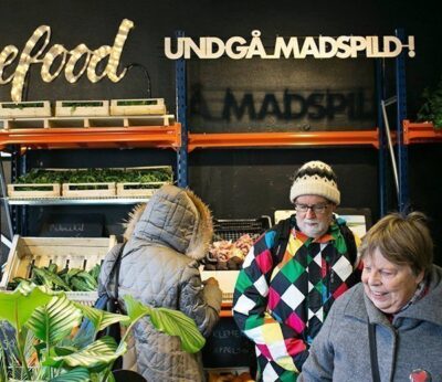Wefood: el primer supermercado de alimentos caducados en Dinamarca