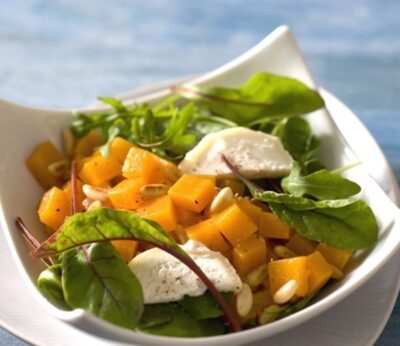 Ensalada de bacalao y melocotón