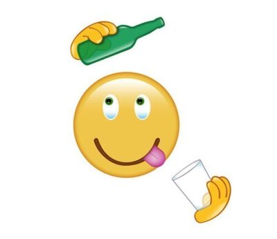 Change.org lanza una campaña para que la sidra asturiana tenga su propio emoticono de WhatsApp