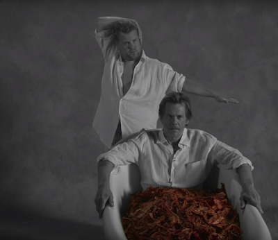 Kevin Bacon y James Corden protagonizan un anuncio de perfume con aroma a… bacon