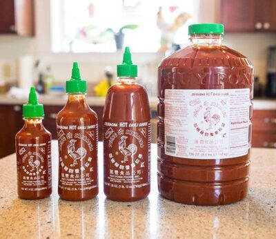 ‘Dale al play’ Así se elabora la salsa Sriracha