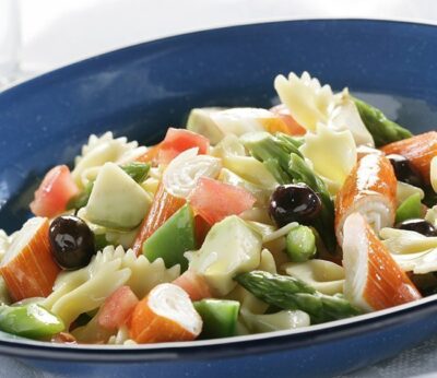Ensalada de pasta, Krissia, judías verdes, aguacate y trigueros