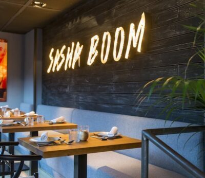 Un nuevo espacio de cocina fusión llega a Ponzano y se llama ‘Sasha Boom’