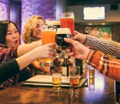 El trabajo de tus sueños: viajar por todo el mundo descubriendo la cultura de la cerveza