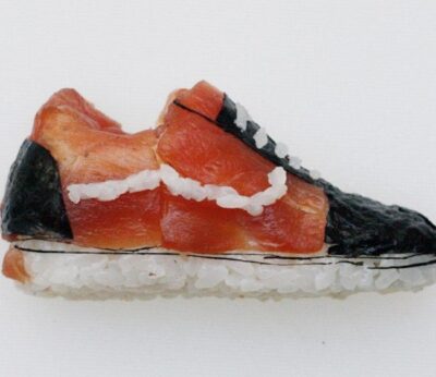 ¡Ver para creer! Este artista crea sushis con forma de sneakers