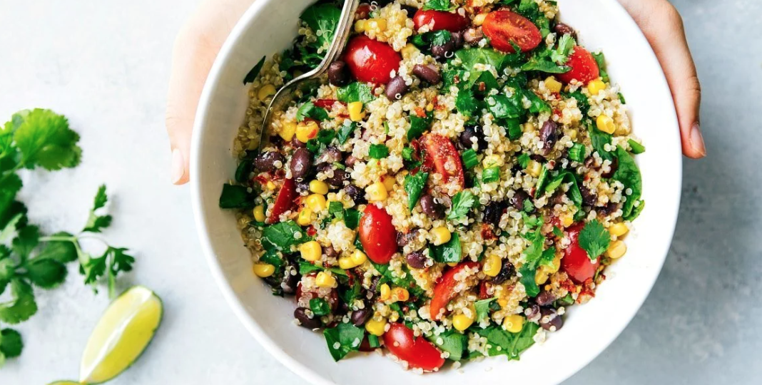 Ensalada de quinoa y curry