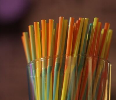 California dejará de ofrecer pajitas de plástico en los restaurantes