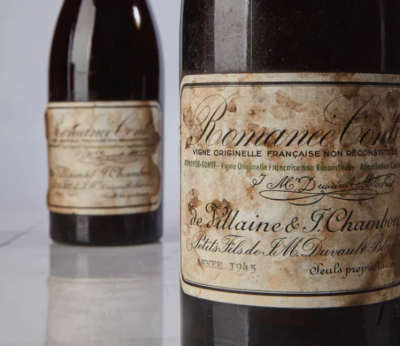 La botella de vino más cara del mundo tiene 73 años