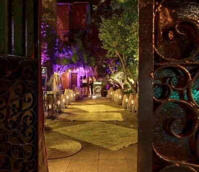 De Madrid al cielo o, ¡al patio de una iglesia!