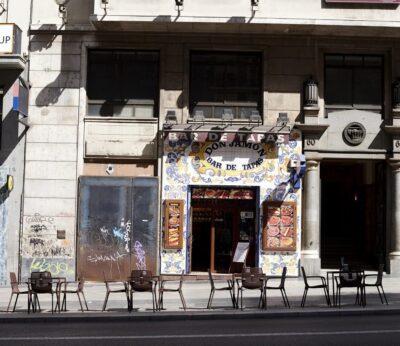 Madrid cierra toda la hostelería