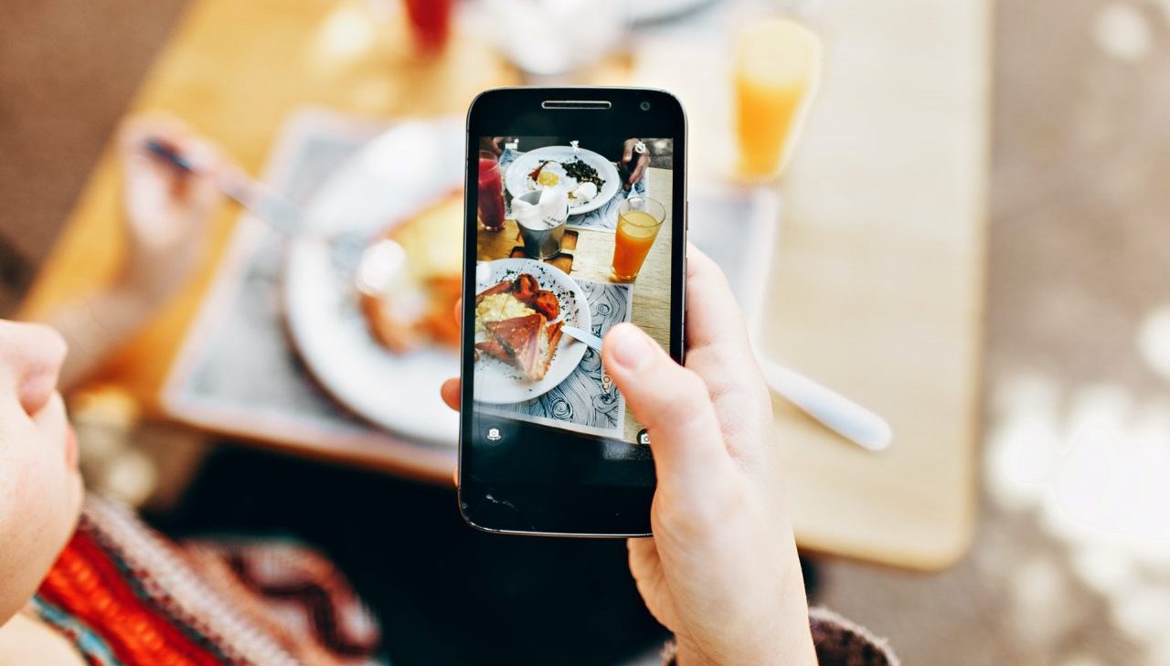 Foto de comida hecha con un mçovil