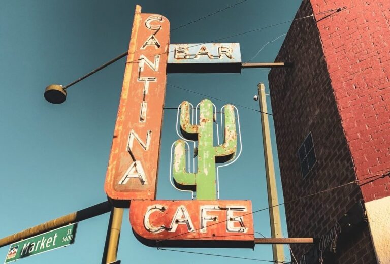 cantina mexicana