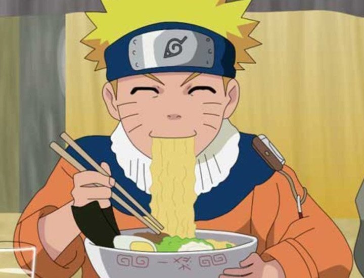 Naruto comiendo ramen