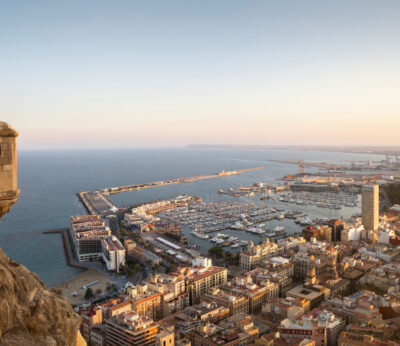 Por qué Alicante es el destino predilecto para sibaritas