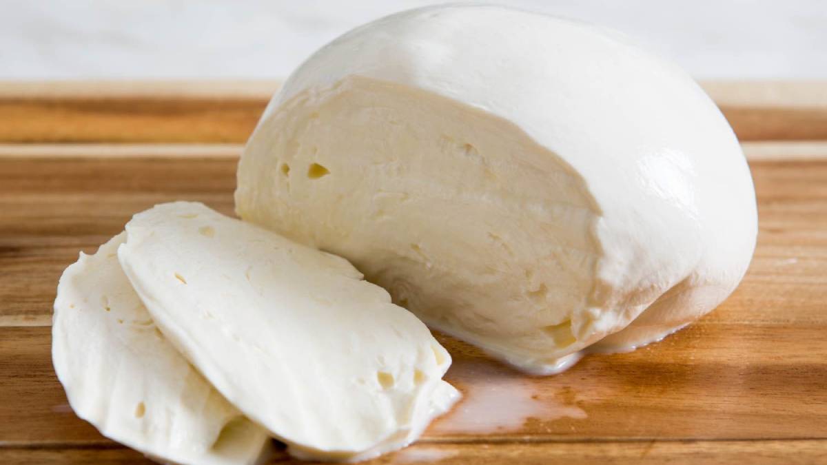 Alerta por una toxina en una marca de mozzarella