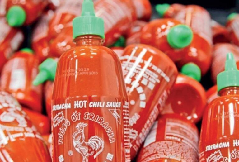 La historia de la Sriracha, la salsa de un exiliado que ha triunfado en el mundo