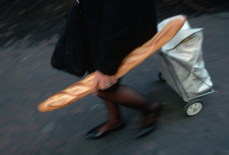 La baguette francesa nombrada Patrimonio de la UNESCO: qué implica y qué otros alimentos lo son