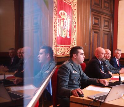 Economía.- Desarticulada en Navarra y País Vasco la mayor red de fabricación de tabaco de contrabando de Europa