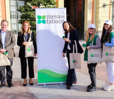 Economía.- Unos 4.500 ceniceros portátiles serán repartidos en Murcia para desechar correctamente las colillas