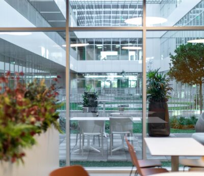 Economía.- Más de 250 trabajadores de Mercadona se trasladan a sus nuevas oficinas en Albalat dels Sorells (Valencia)