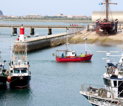 Economía.- El Ejecutivo modifica los límites de gasto para subvenciones en el sector pesquero y acuícola