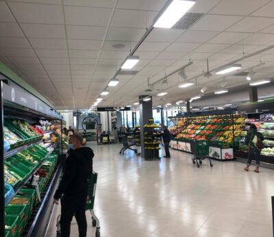 Economía.- El Gobierno vigilará que la reducción del IVA no eleve el margen de beneficio empresarial con alza de precios