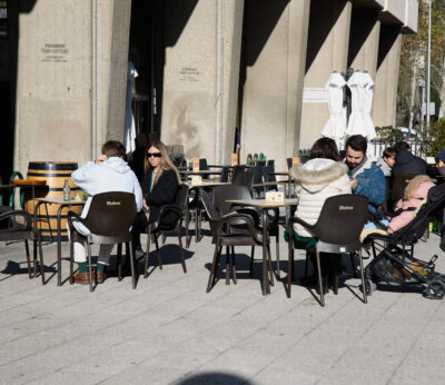 Economía.- Cuatro de cada diez españoles creen que es mejor reducir su nivel de consumo este año, según Kantar