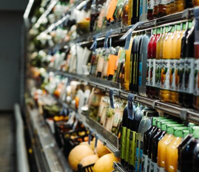 Economía.- La disponibilidad de productos en supermercados resiste las disrupciones en la cadena y alcanza el 95,1%