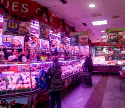 Economía.- El 90% de los consumidores ha cambiado sus hábitos alimentarios por la inflación, según la OCU