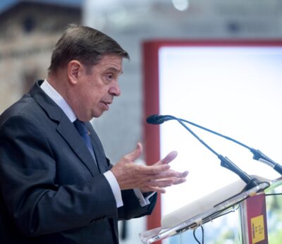 Economía.- (AMP) FIAB aborda con Planas el Perte agroalimentario, la rebaja del IVA y aplicacion de la Ley de la Cadena