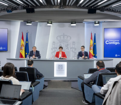 Economía.- Planas dice que las cadenas de distribución están aplicando la bajada del IVA y tendrá un reflejo en el IPC