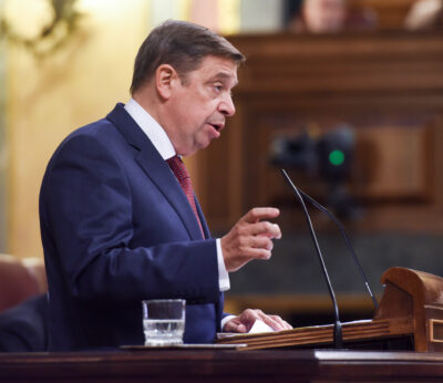 Economía.- Planas reitera que el Gobierno es un «firme defensor» de la ganadería extensiva