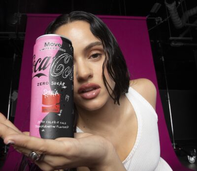 Economía.- Coca-Cola se alía con Rosalía para crear una bebida de edición limitada