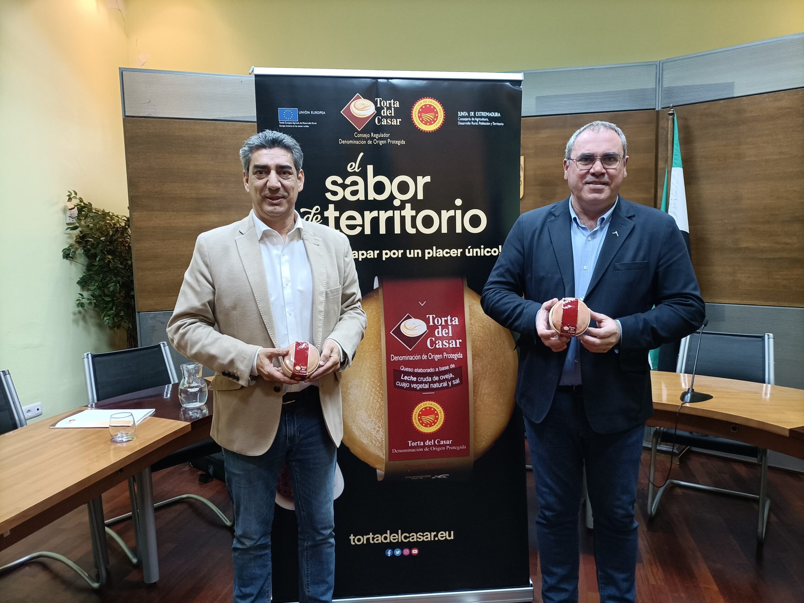 Economía.- La DOP Torta del Casar cierra 2022 como el mejor año con un incremento de la facturación del 13,62%