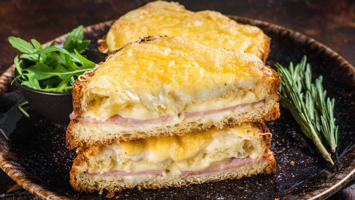 Esta es la diferencia entre el CroqueMonsieur y CroqueMadame (y las recetas para prepararlos Esta es la diferencia entre el CroqueMonsieur y CroqueMadame (y las recetas para prepararlos