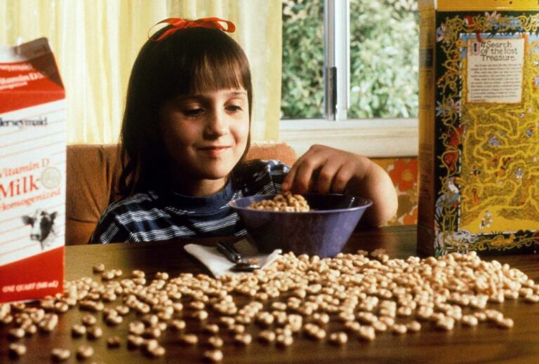 mejores cereales - escena desayuno Matilda