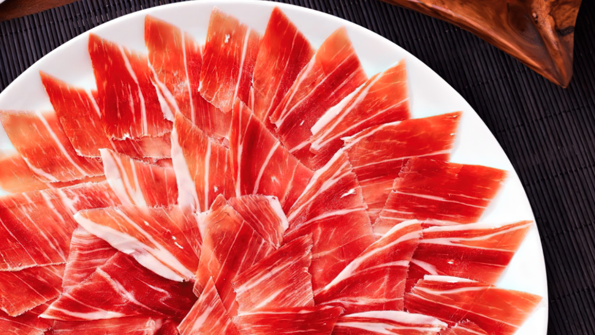 Por qué se llama jamón de pata negra?