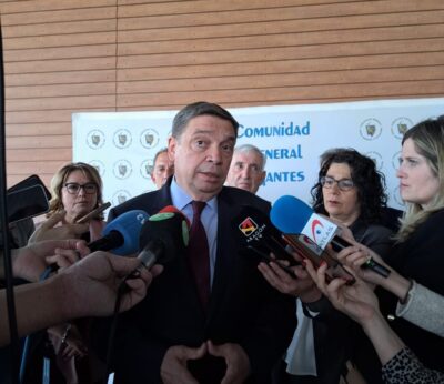 Economía.-Planas dice que el Gobierno de España está diseñando las medidas contra la sequía, «una situación excepcional»