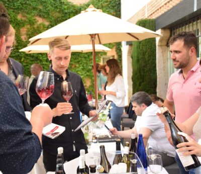 Economía.- Hasta 62 bodegas de C-LM establecen contacto con más de cien importadores en Welcome Event previo a Fenavin