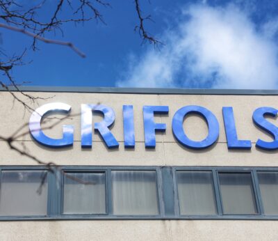 Economía/Empresas.- Grifols aprueba un plan de retribución variable a largo plazo con ‘stock options’
