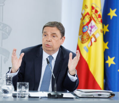 Economía.- Planas ve como apuesta «decidida» del Gobierno las nuevas ayudas al campo frente a la sequía