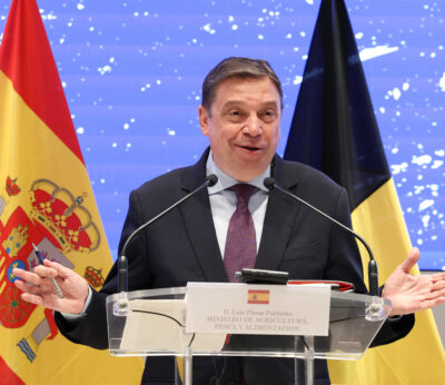 Economía.- Planas reiterará en Bruselas la solicitud de España de activar el fondo de reserva de crisis por la sequía