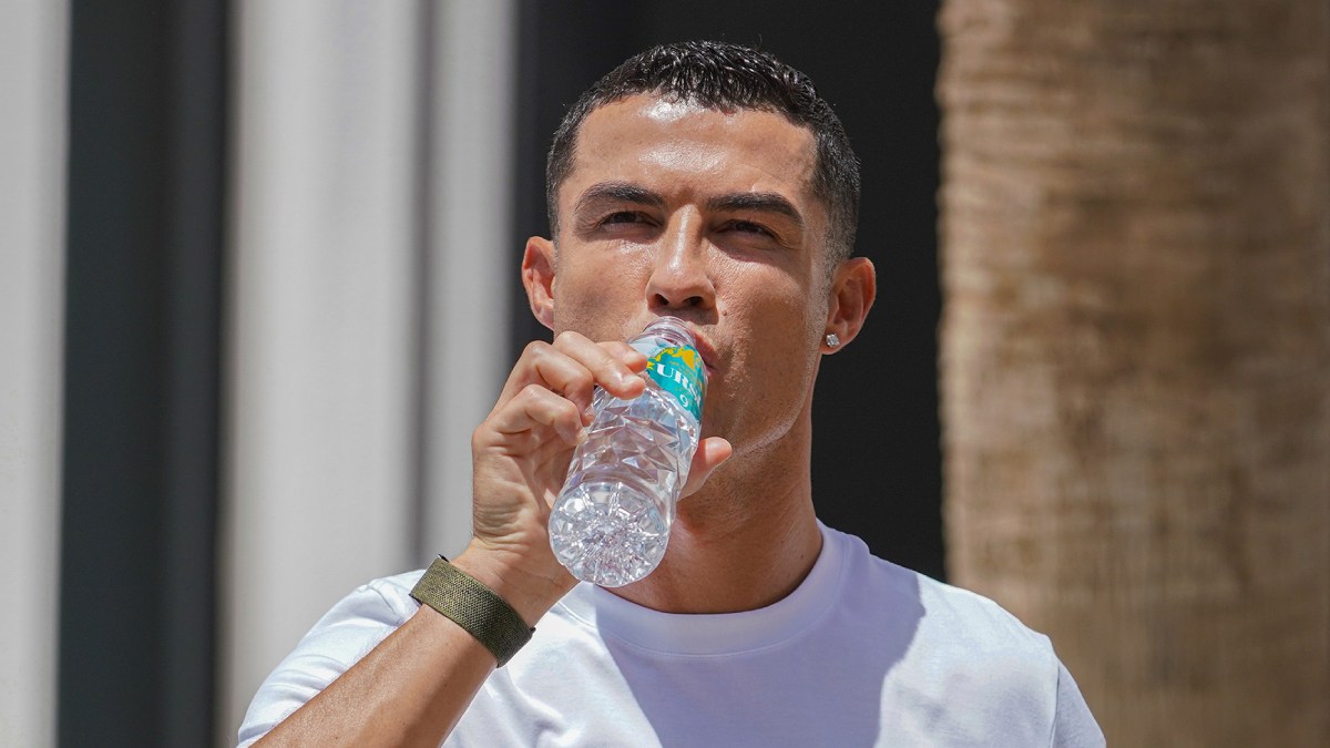 Cristiano Ronaldo adds new business to his brand: bottled water