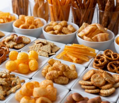 Economía.- El sector de aperitivos y snacks cierra 2022 con un crecimiento histórico del 10,2% pese a la inflación