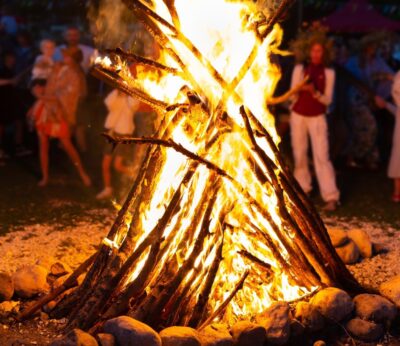 Economía.- Madrid, Barcelona, Valencia, A Coruña y Alicante, ciudades donde más comida a domicilio se pide por San Juan