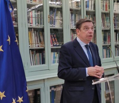 Economía.- Planas prevé que España reciba 81 millones de la reserva agrícola de la UE por la sequía