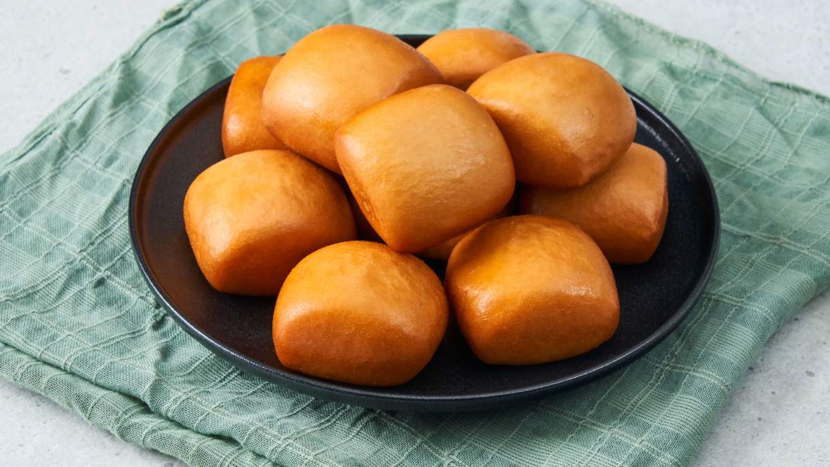 Chinese bread (mantou) recipe that you can steam or fry