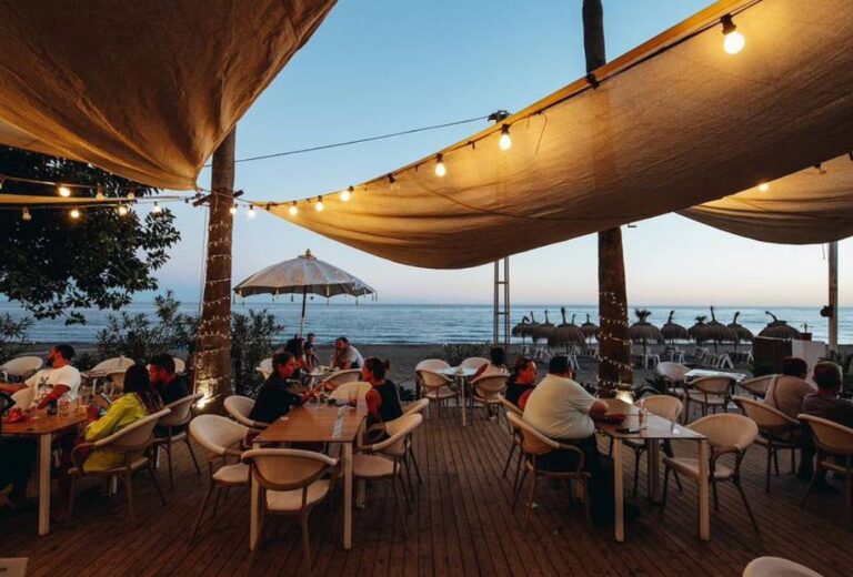 Así es Alma Playa (Rincón de la Victoria, Málaga), uno de los Best Chiringuitos 2023