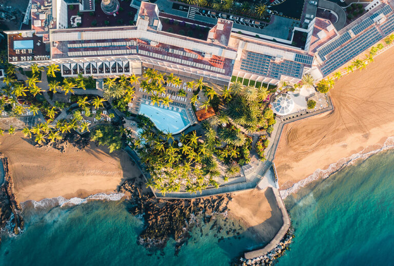 Así es Fariones, el hotel emblemático y gastronómico de Lanzarote