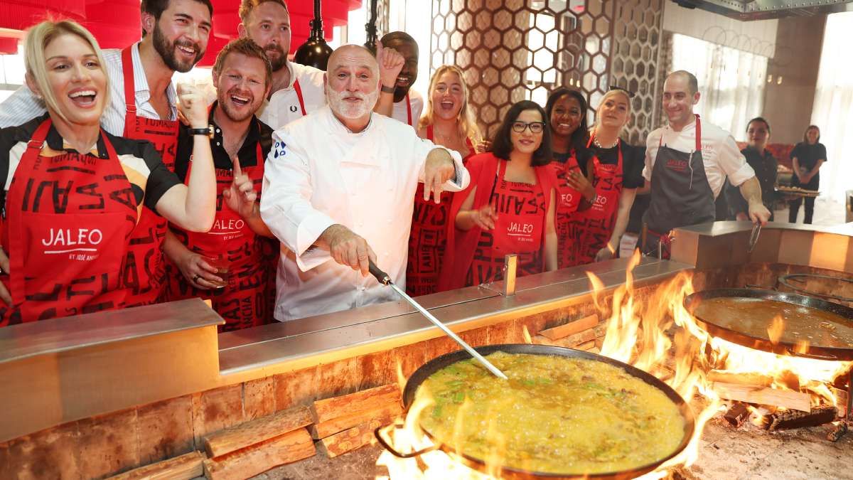 This is the “worst paella in history”, according to José Andrés